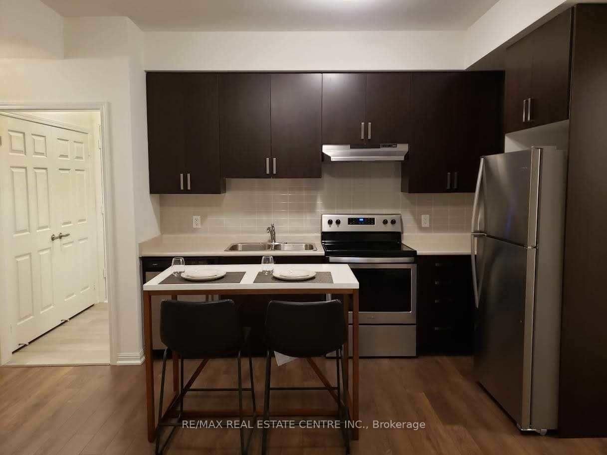 1 Beckenrose Brampton,ON L6Y 6G2 — Photo 8