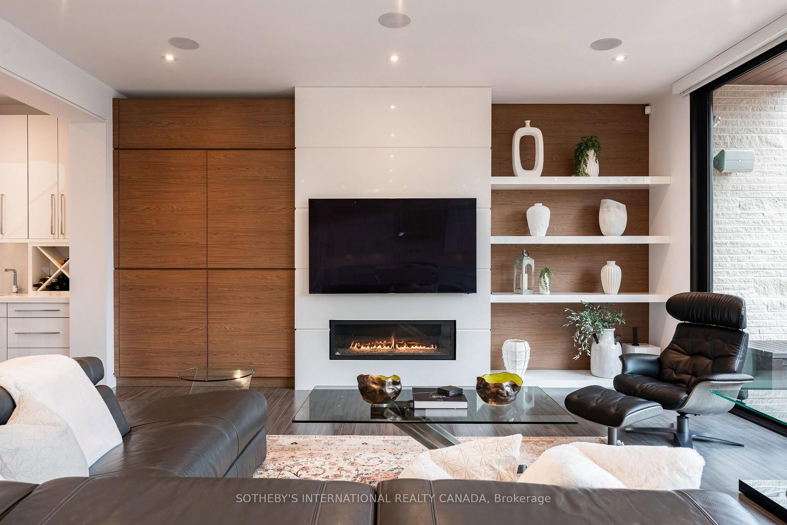 1388 Acton Crescent • Oakville, ON photo 12