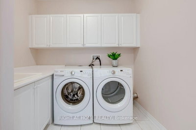 3200 Ernest Appelbe Oakville,ON L6H 0N7 — Photo 15