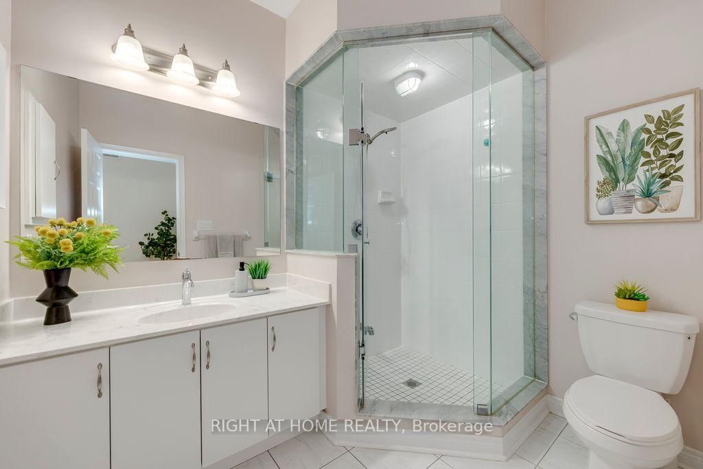 3200 Ernest Appelbe Boulevard • Oakville, ON photo 27