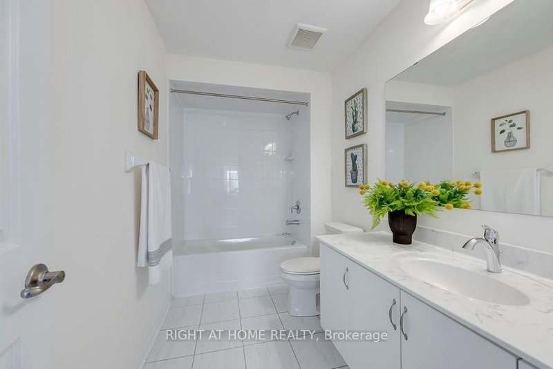 3200 Ernest Appelbe Oakville,ON L6H 0N7 — Photo 33