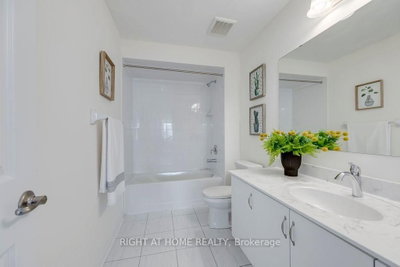 3200 Ernest Appelbe Oakville,ON L6H 0N7 — Photo 33