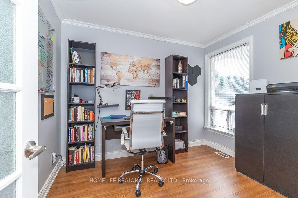 128 The Westway • Toronto, ON photo 21