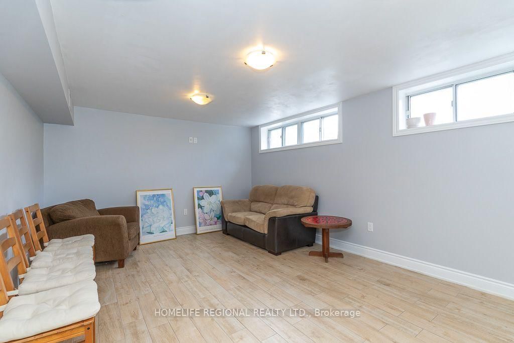 128 The Westway • Toronto, ON photo 30