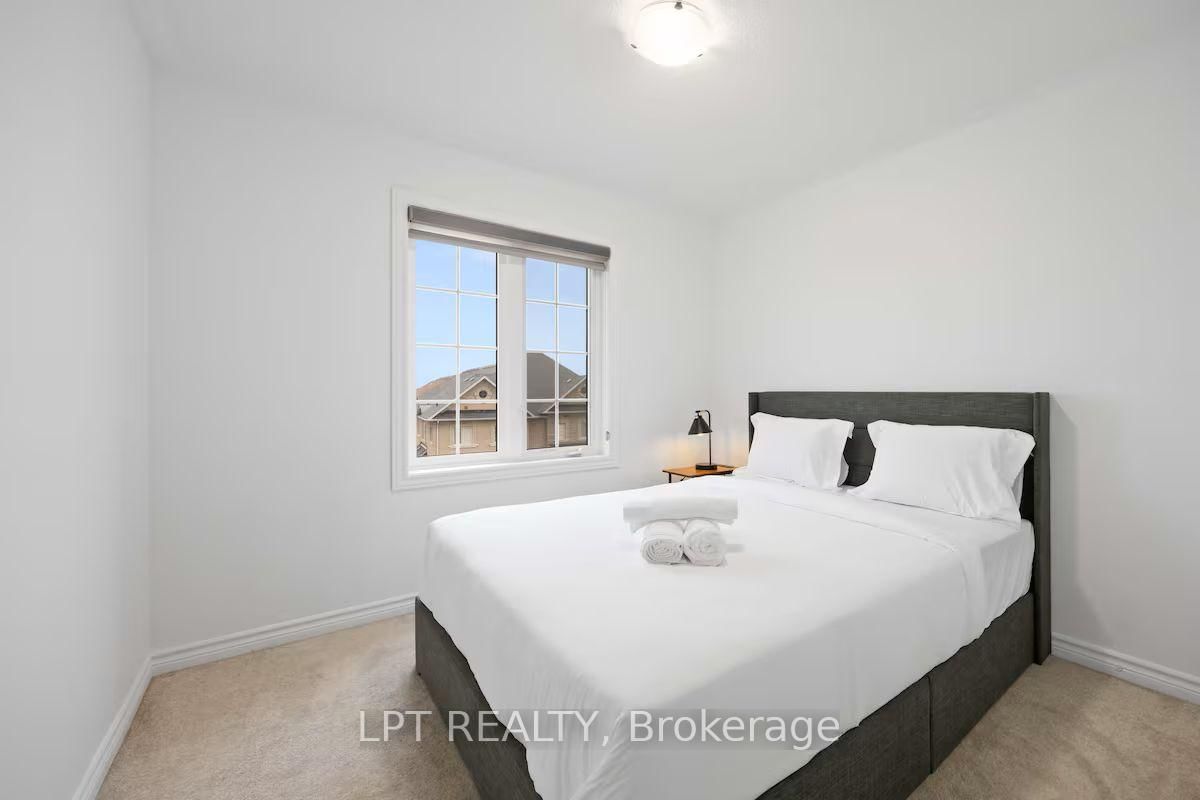 341 Remembrance Road • Brampton, ON photo 27