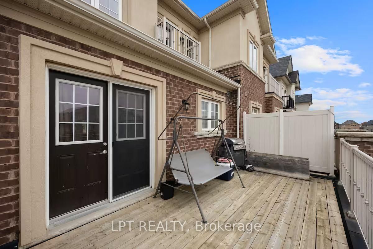 341 Remembrance Road • Brampton, ON photo 38