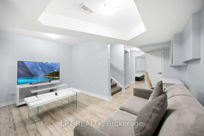 341 Remembrance Road • Brampton, ON photo 9