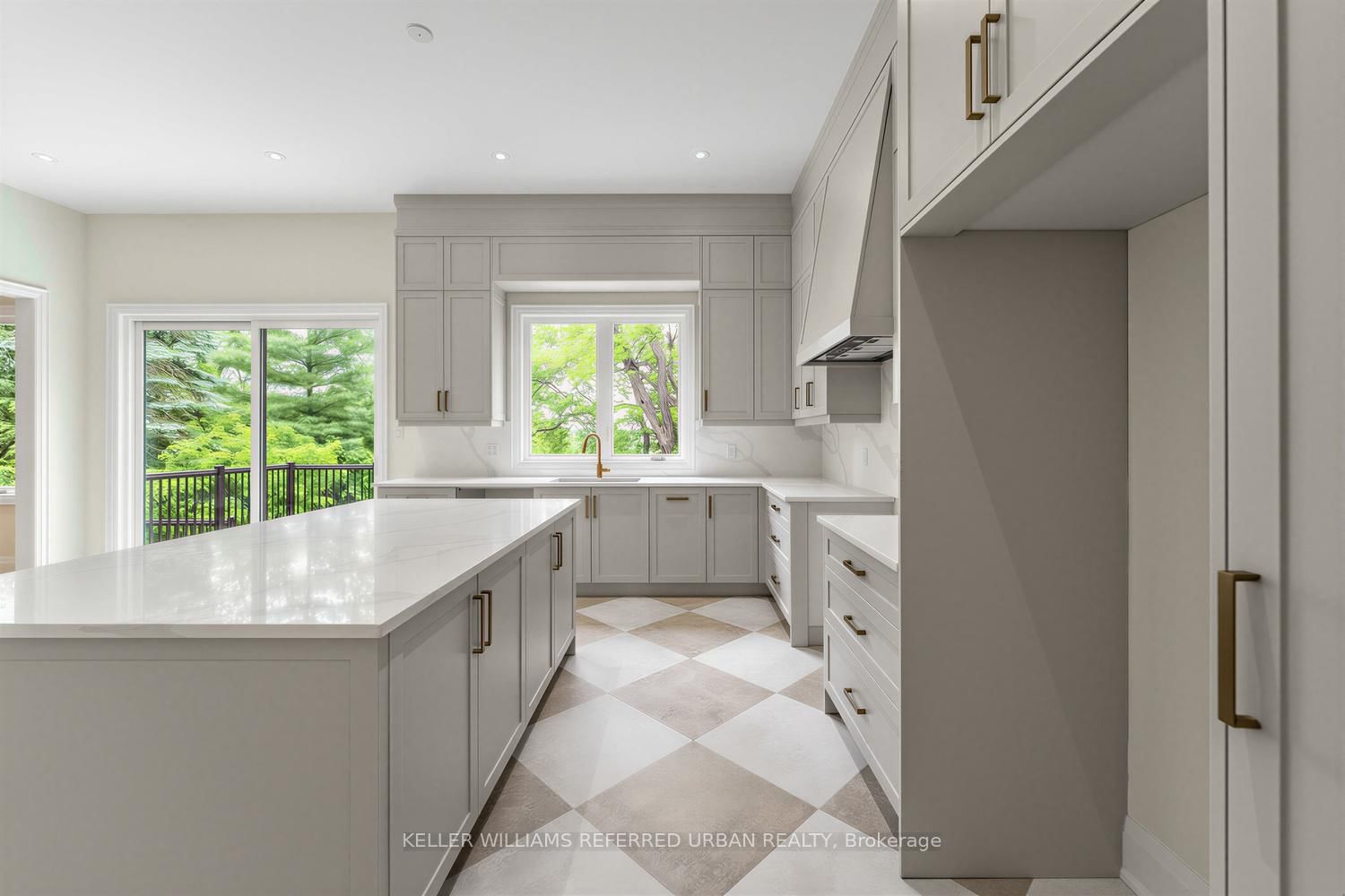 1429 Dundas Crescent • Mississauga, ON photo 13