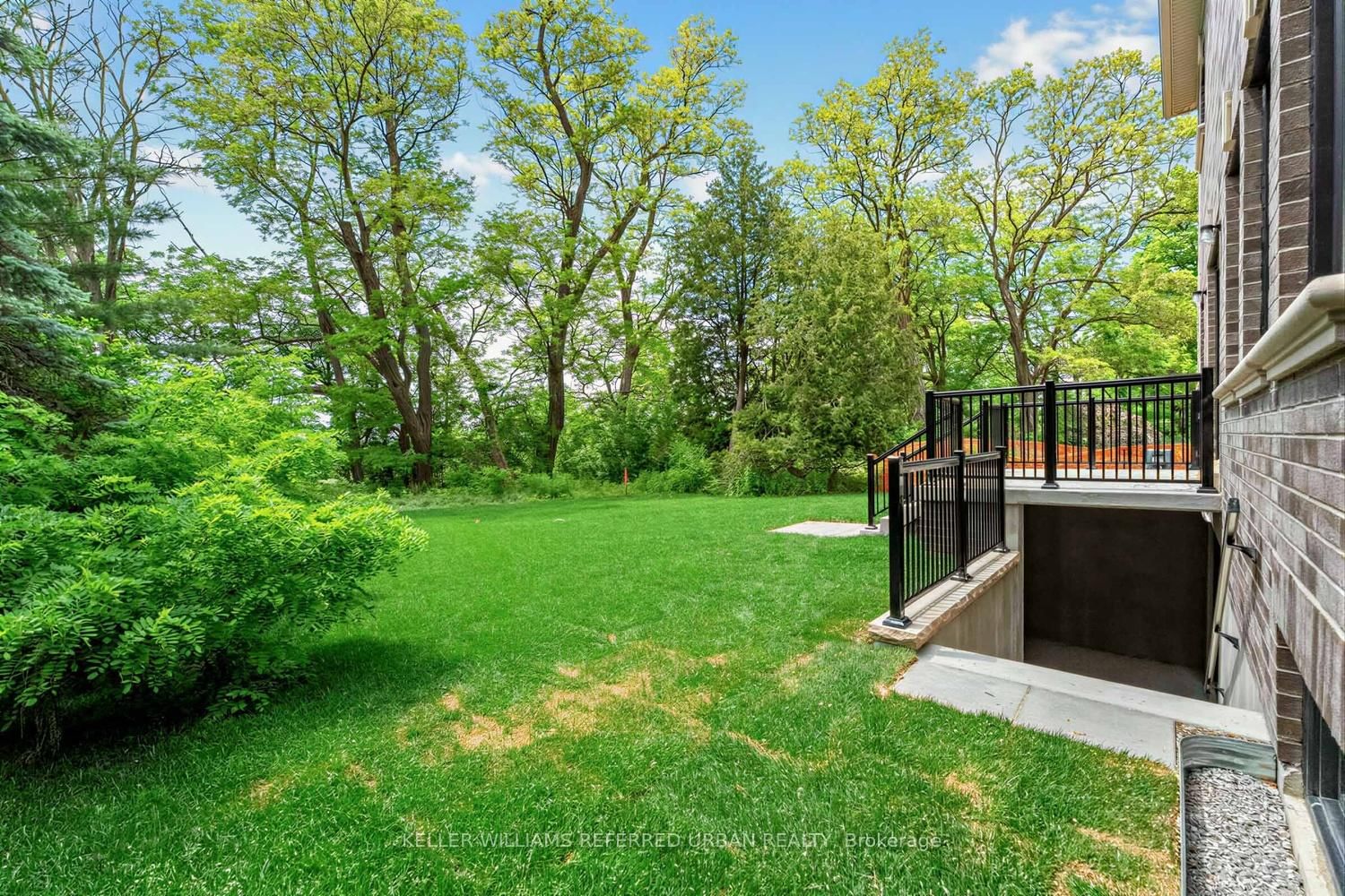 1429 Dundas Crescent • Mississauga, ON photo 39