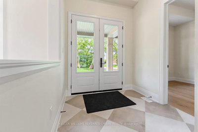 1429 Dundas Crescent • Mississauga, ON photo 4