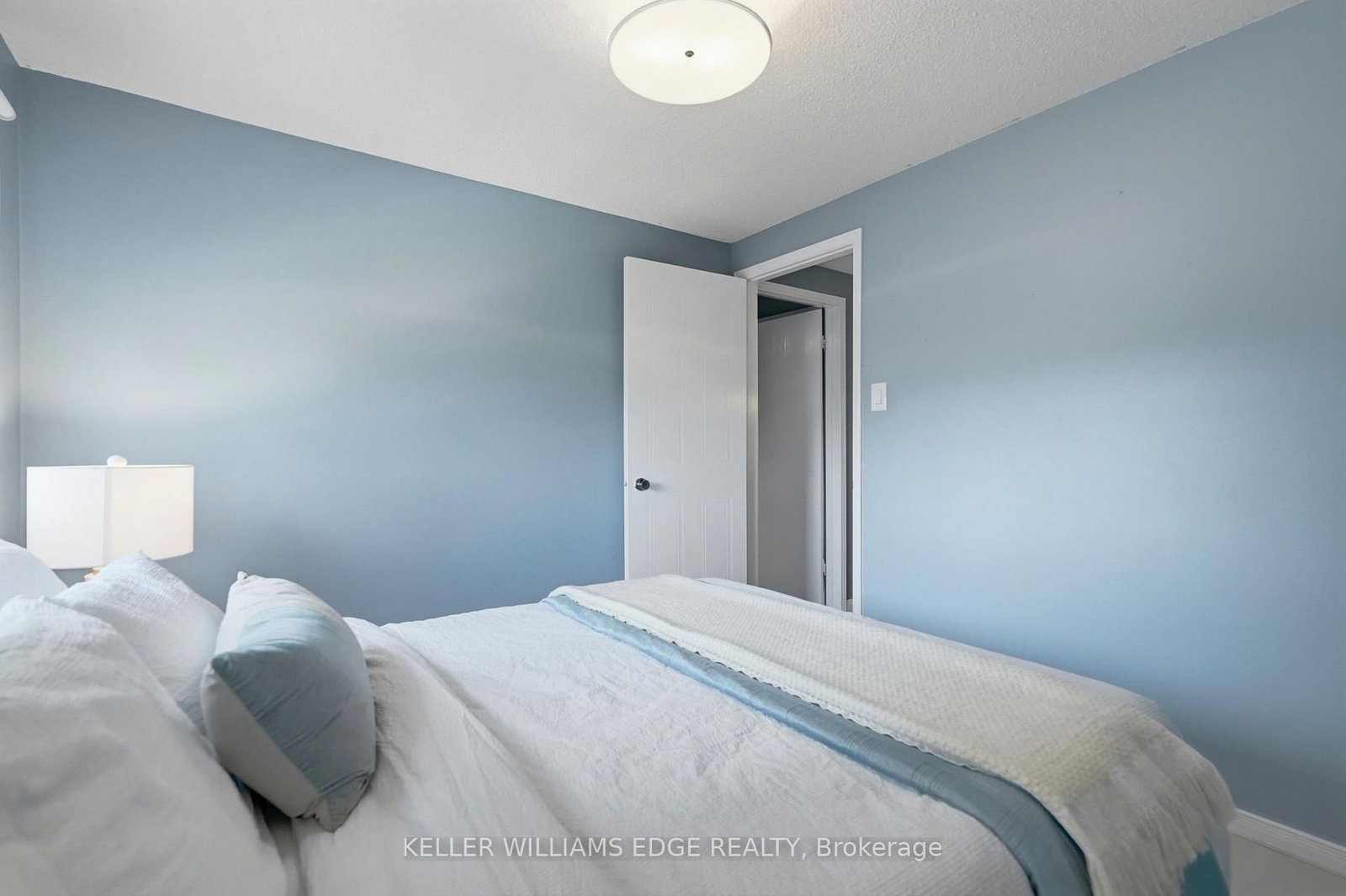 2055 Hunters Wood Drive • Burlington, ON photo 31