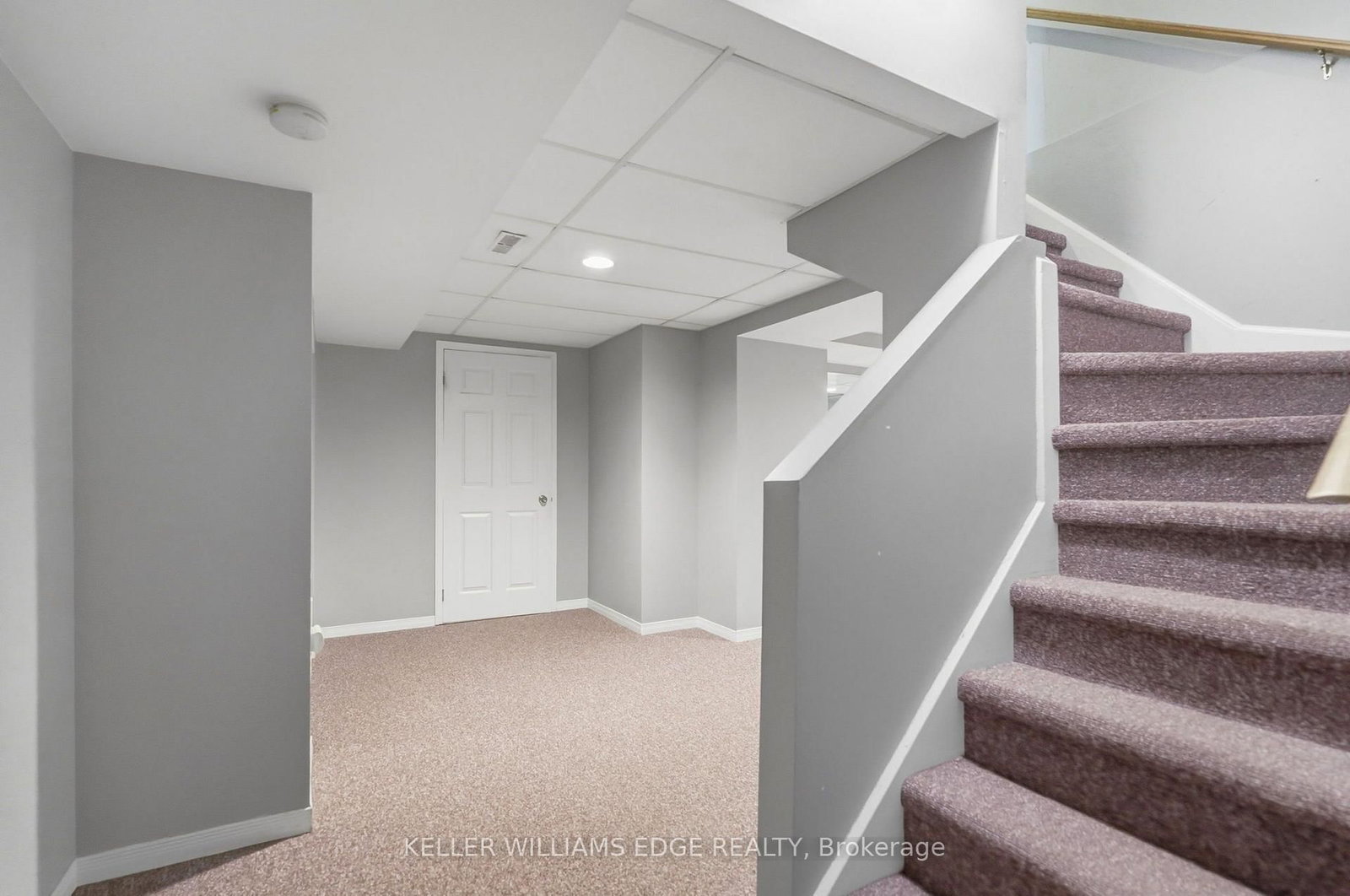 2055 Hunters Wood Drive • Burlington, ON photo 34