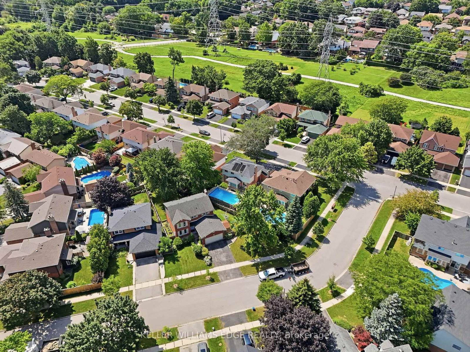 2055 Hunters Wood Drive • Burlington, ON photo 48