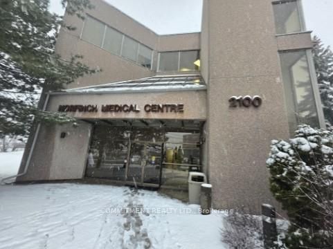 #302 2100 Finch Avenue, Toronto