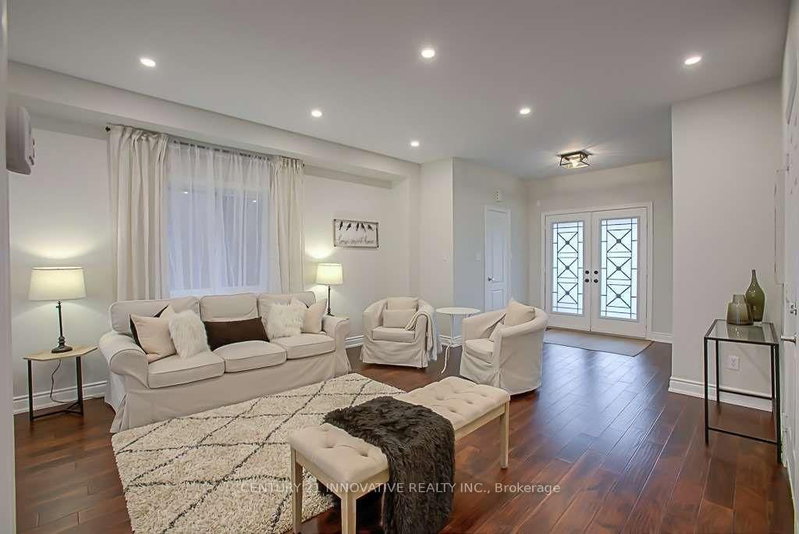 1070 Cumming Boulevard