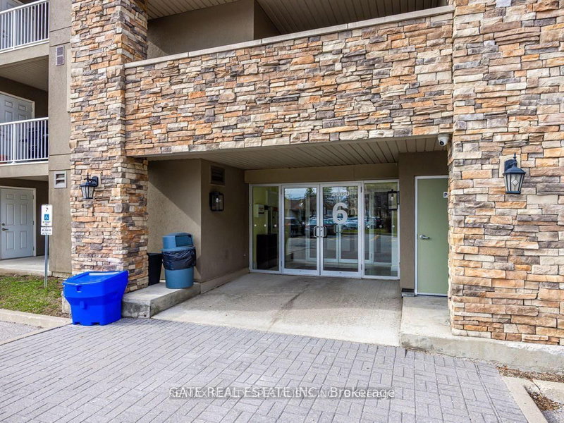 2402 - 6 Dayspring Circle