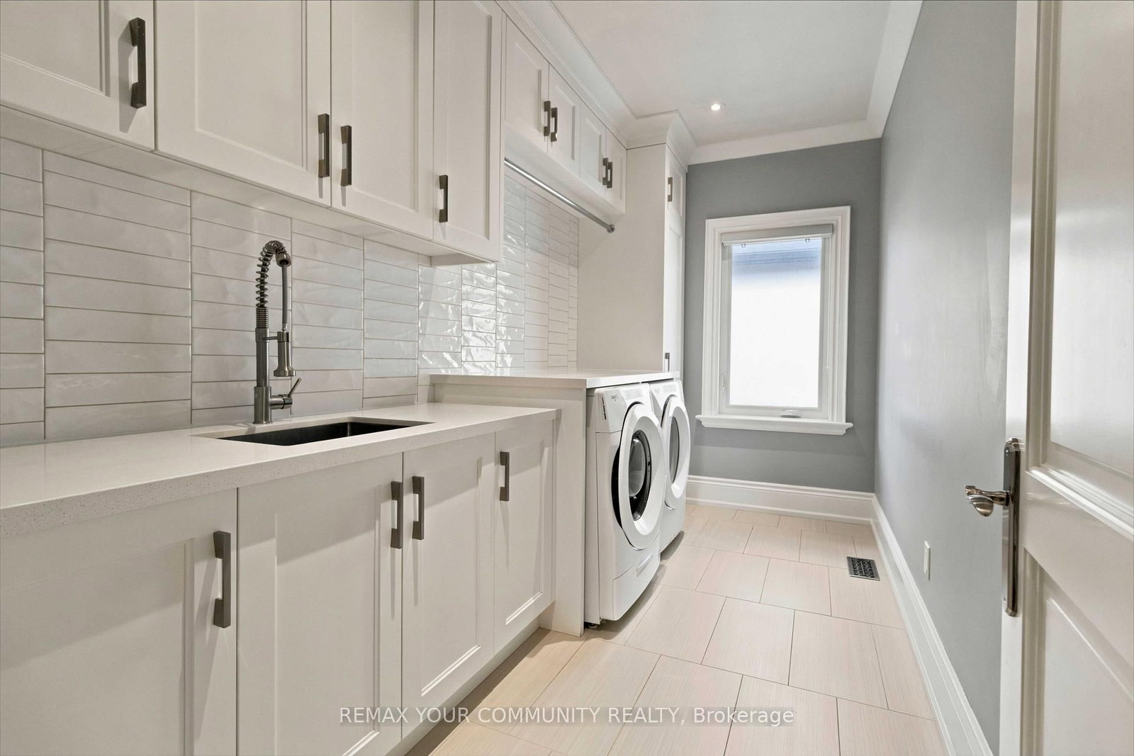 1226 Ogden Avenue • Mississauga, ON photo 33