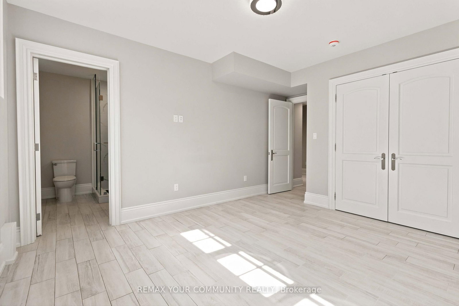 1226 Ogden Avenue • Mississauga, ON photo 39