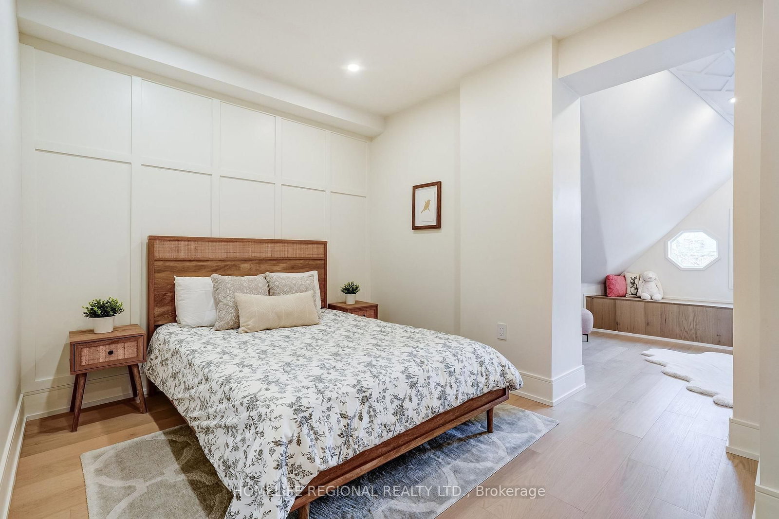 12 Macdonell Avenue • Toronto, ON photo 15
