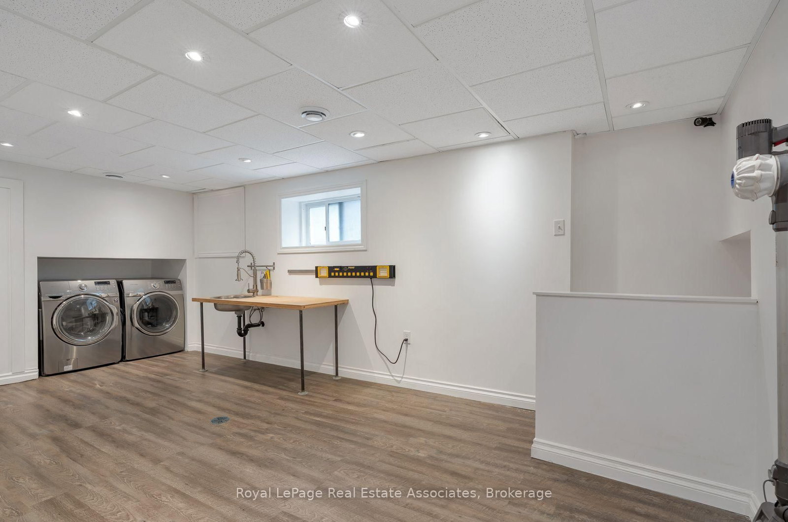 2727 Bucklepost Crescent • Mississauga, ON photo 38