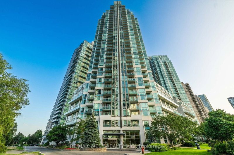 1710 - 220 Burnhamthorpe Road W