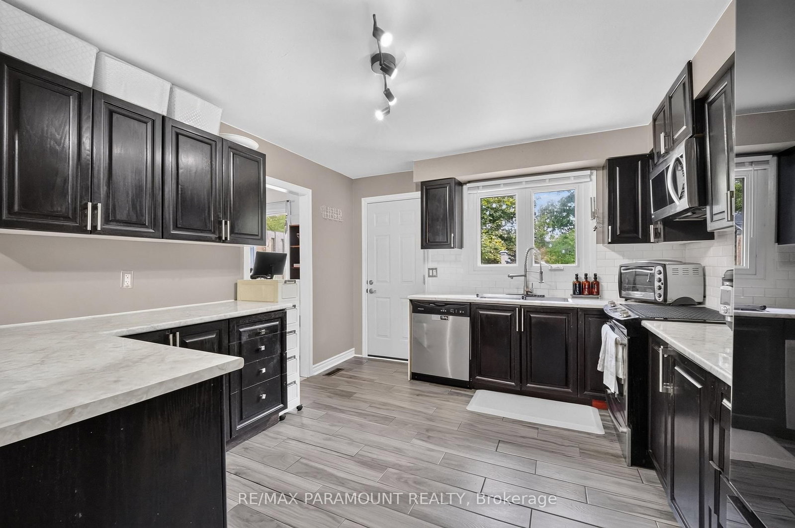 226 Rutherford Road N • Brampton, ON photo 15