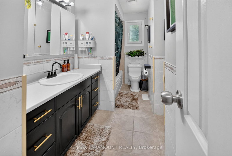 226 Rutherford Brampton,ON L6V 2X8 — Photo 18