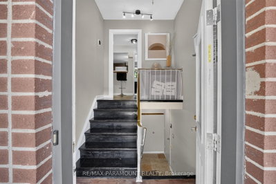 226 Rutherford Road N • Brampton, ON photo 5
