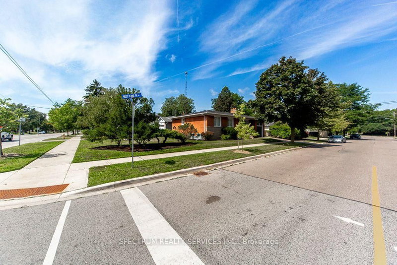 131 West Deane Park Drive
