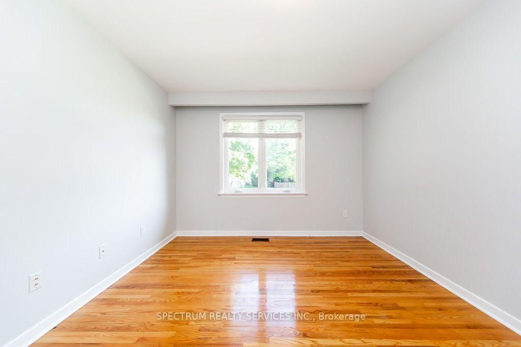 131 West Deane Park Drive • Toronto, ON photo 20