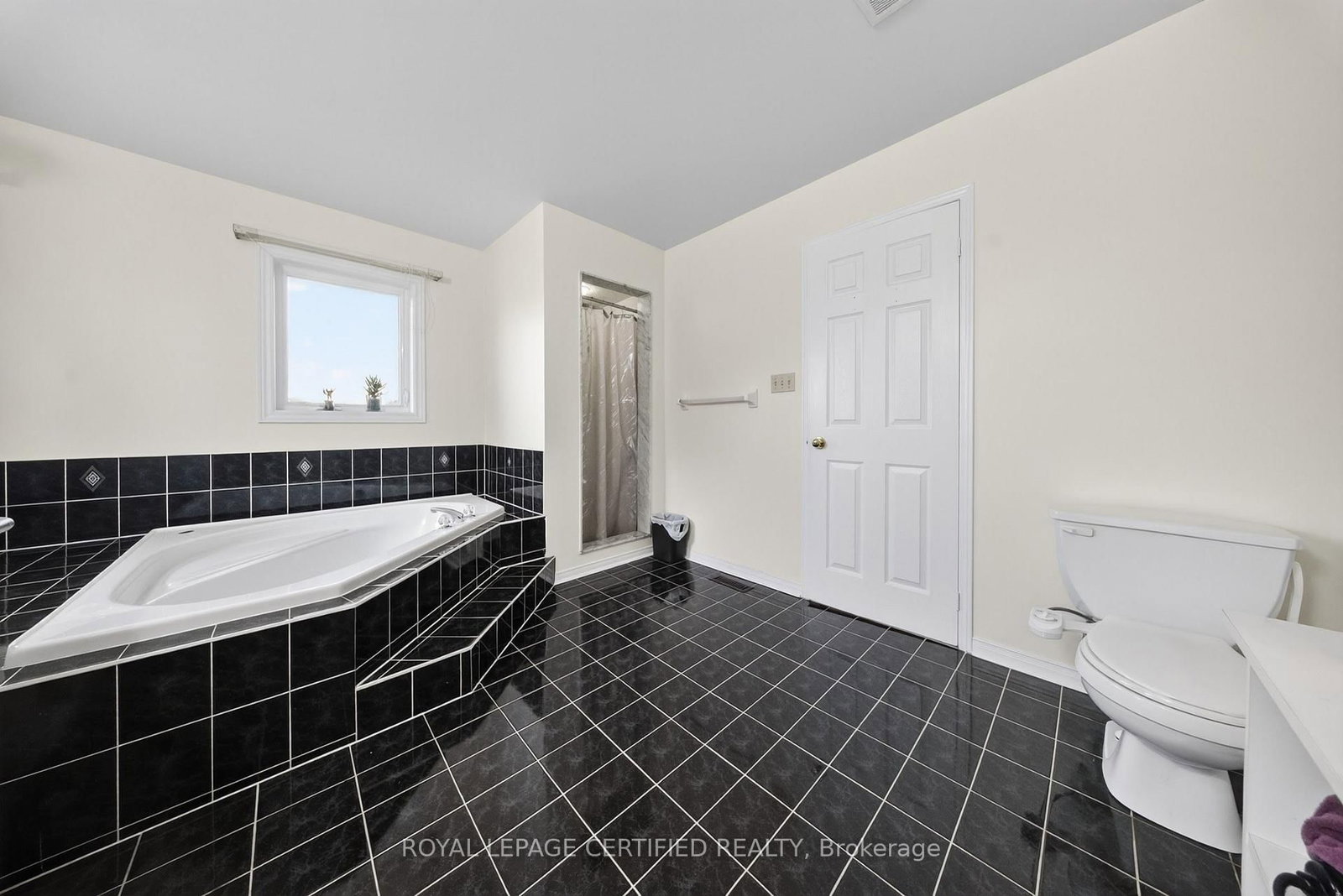 5344 Segriff Drive • Mississauga, ON photo 36