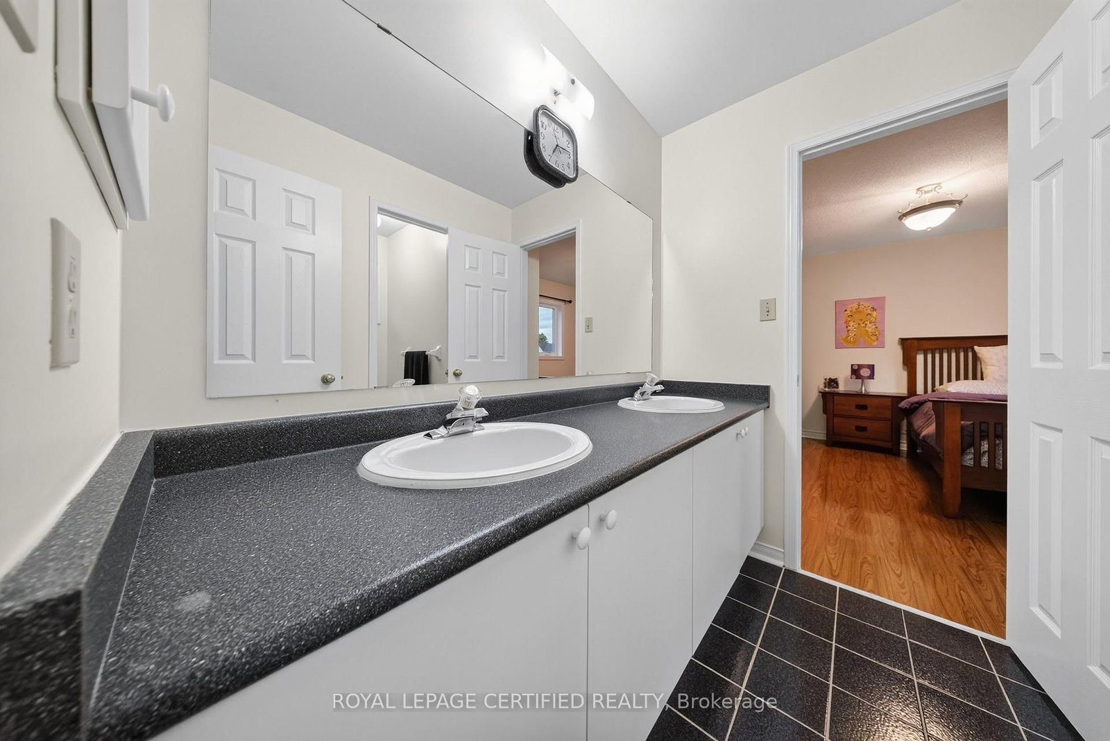 5344 Segriff Drive • Mississauga, ON photo 39