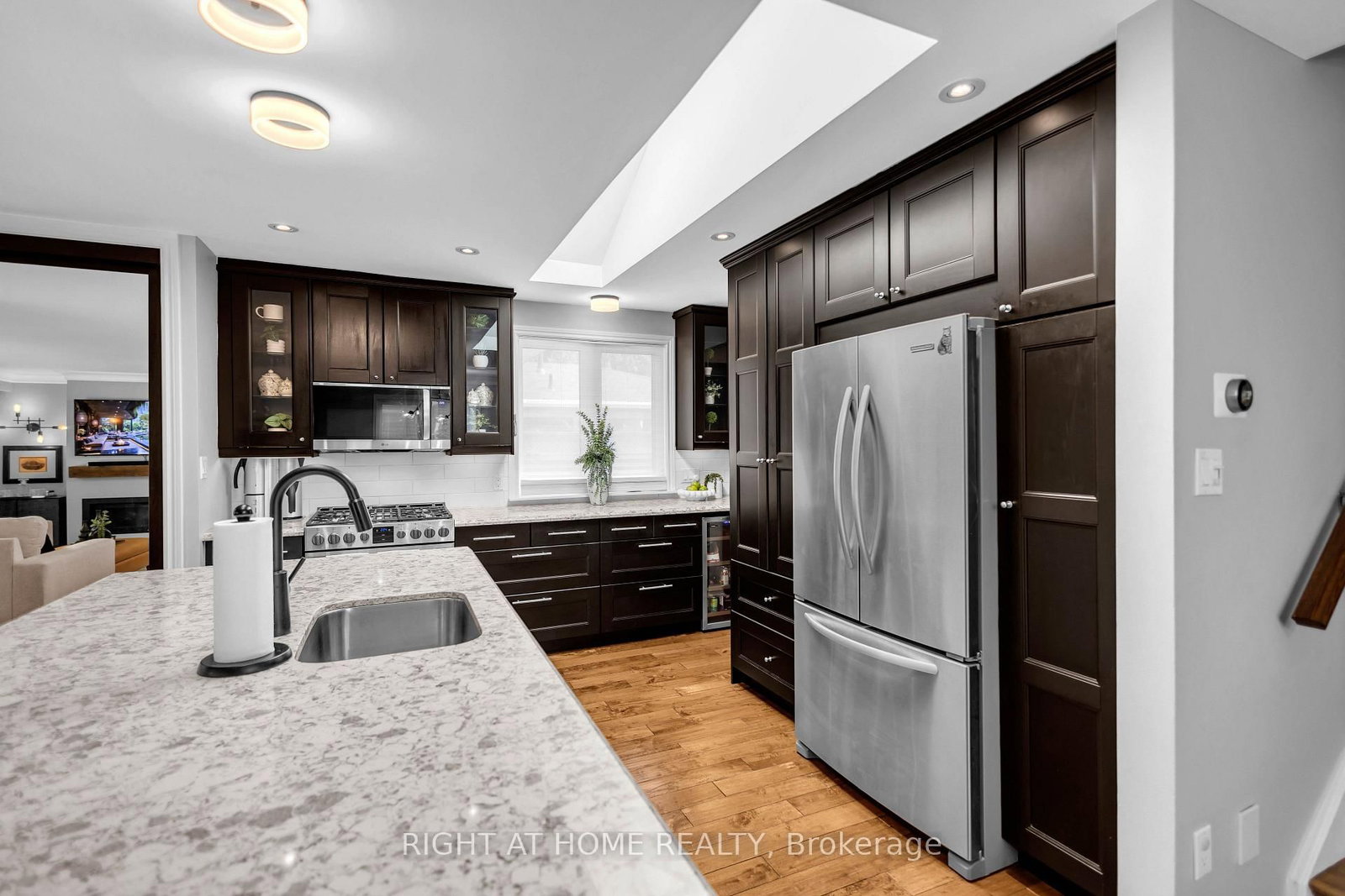 1432 Dewbourne Crescent • Burlington, ON photo 14