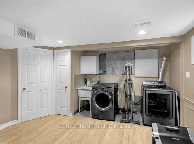 1432 Dewbourne Crescent • Burlington, ON photo 31