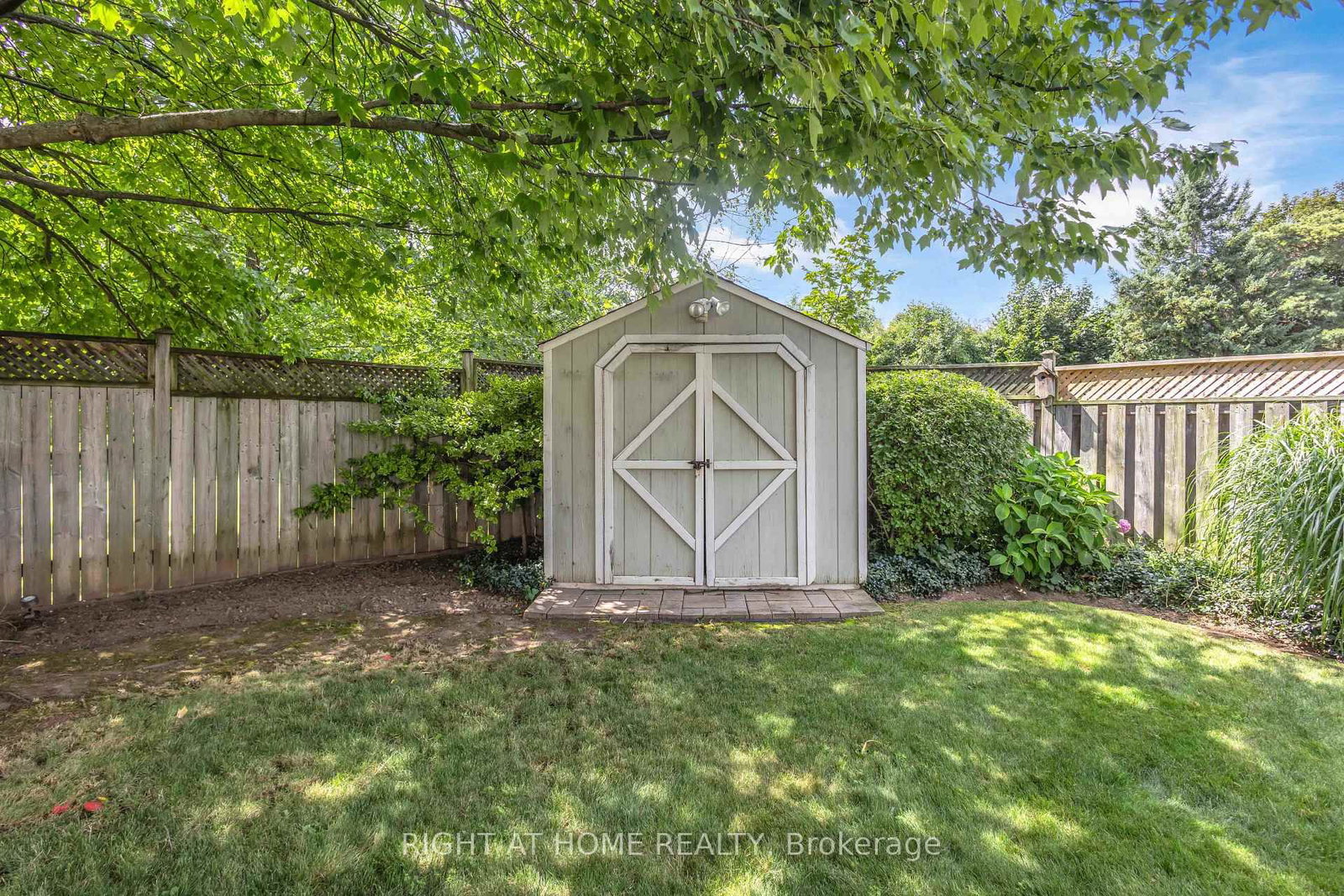 1432 Dewbourne Crescent • Burlington, ON photo 36