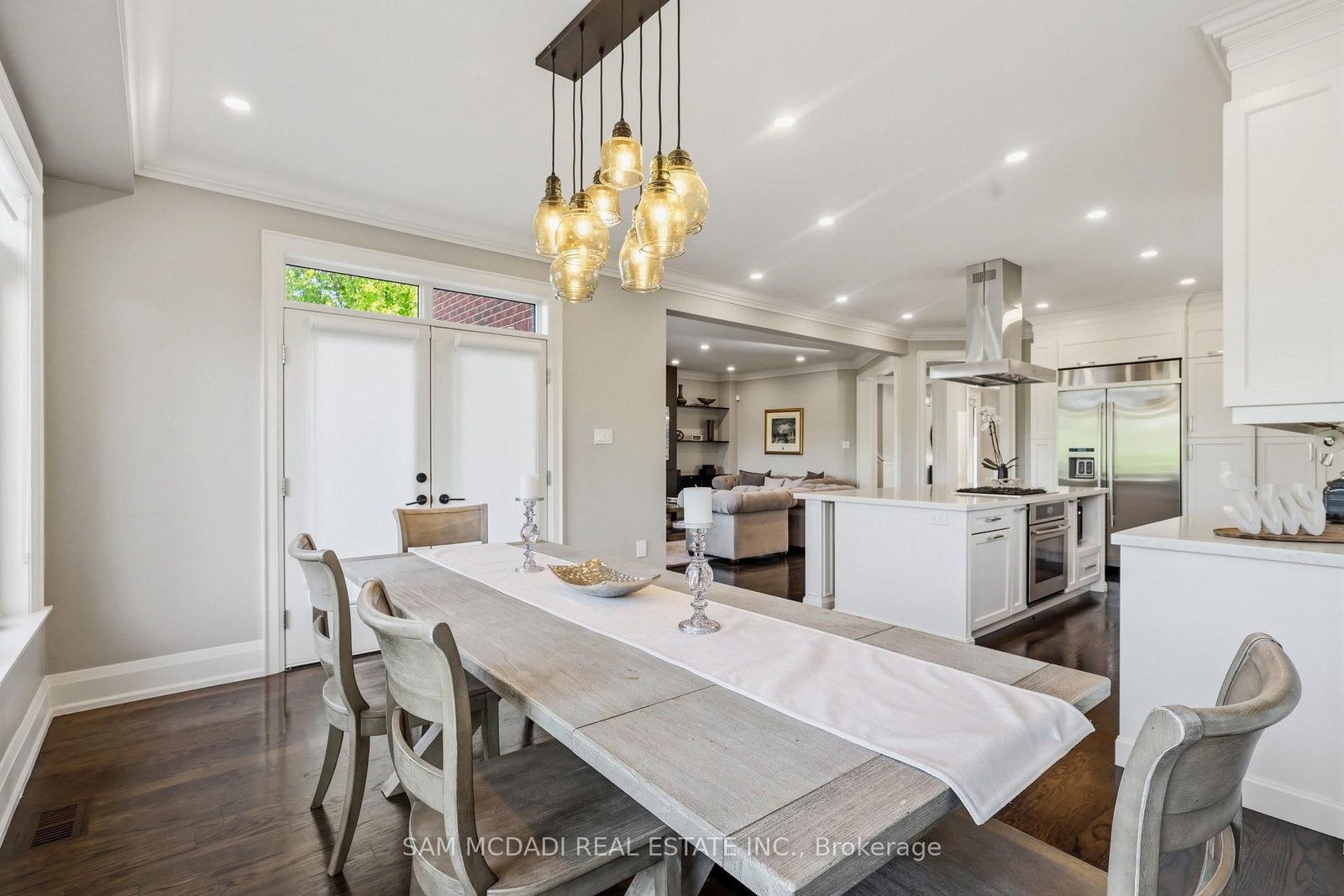 962 Fredonia Drive • Mississauga, ON photo 15