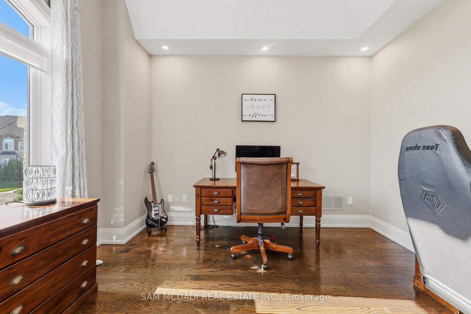 962 Fredonia Drive • Mississauga, ON photo 36