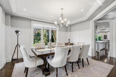 962 Fredonia Drive • Mississauga, ON photo 9