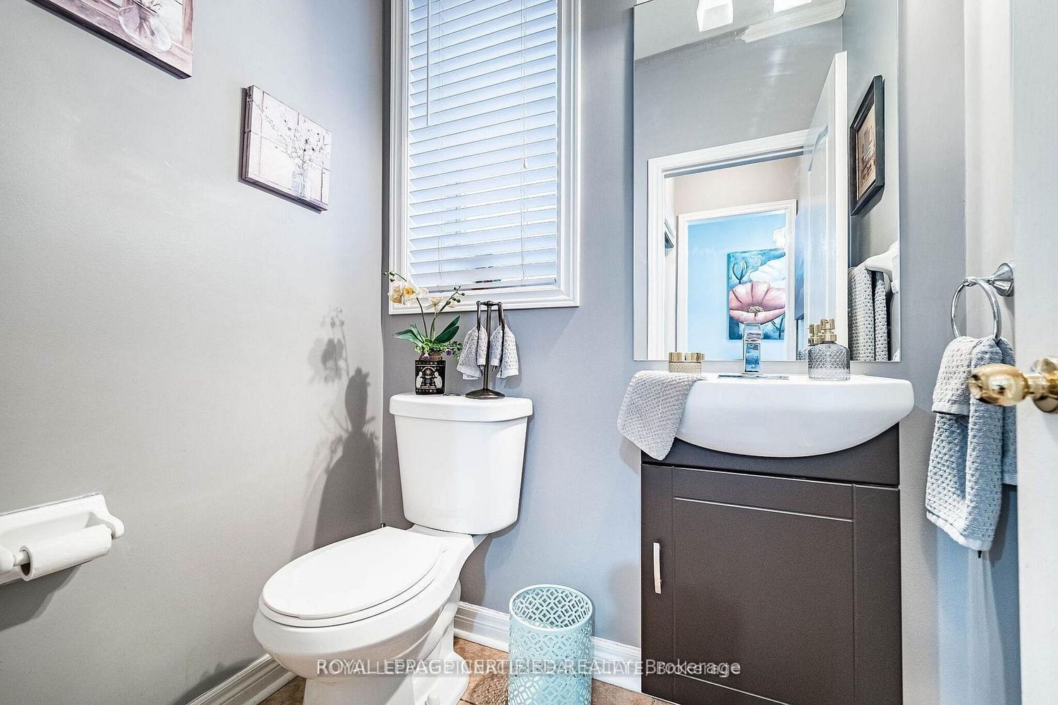 2368 Foxhole Circle • Oakville, ON photo 24