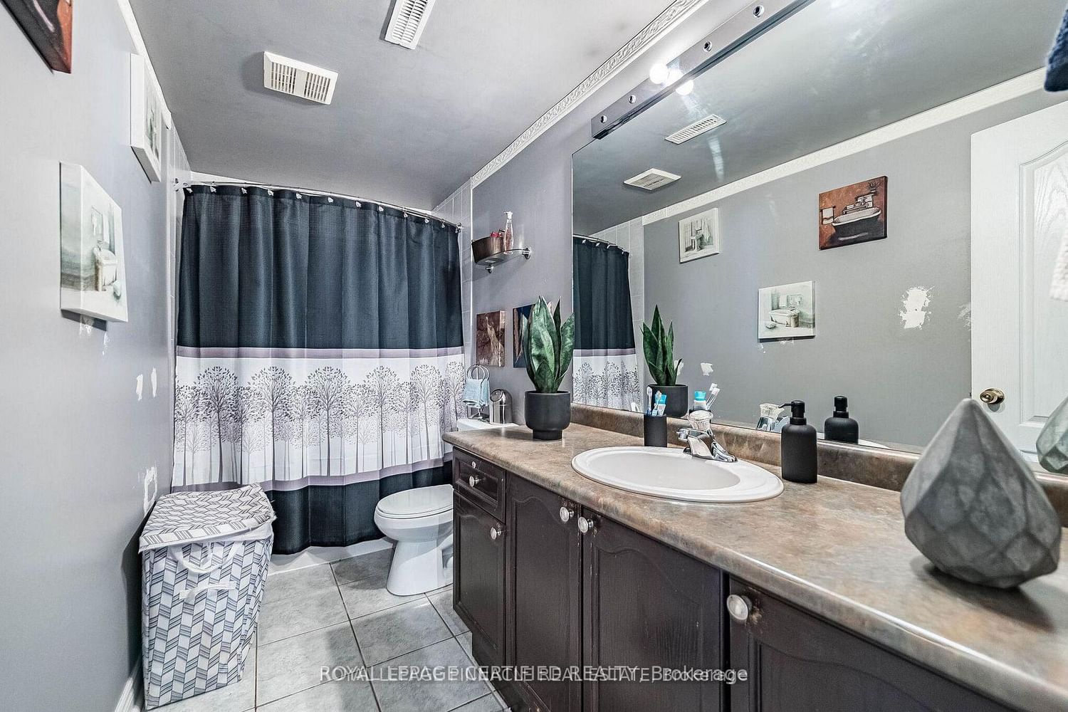 2368 Foxhole Circle • Oakville, ON photo 36