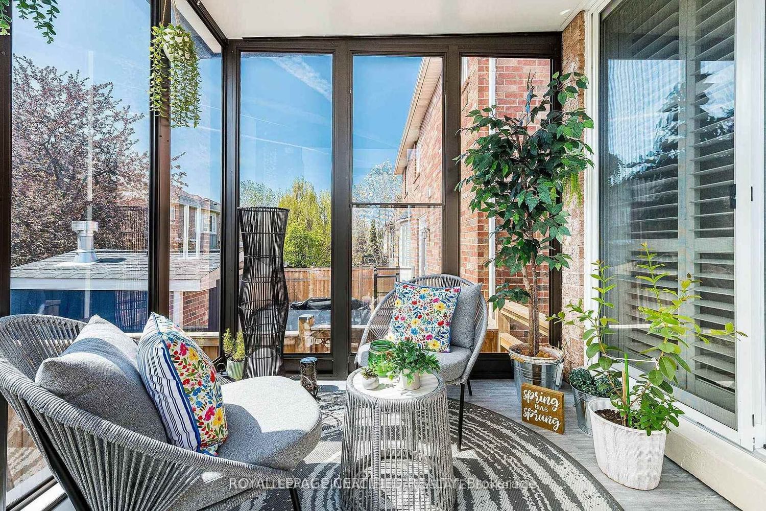 2368 Foxhole Circle • Oakville, ON photo 39