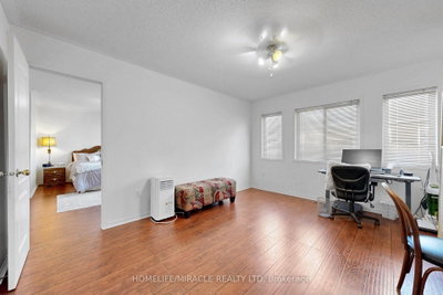 3852 Brinwood Mississauga,ON L5M 7H2 — Photo 26