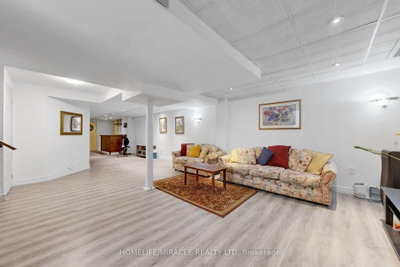 3852 Brinwood Mississauga,ON L5M 7H2 — Photo 41