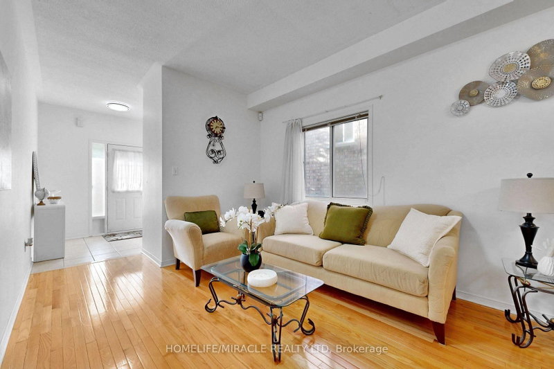 3852 Brinwood Mississauga,ON L5M 7H2 — Photo 6