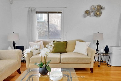 3852 Brinwood Gate • Mississauga, ON photo 7
