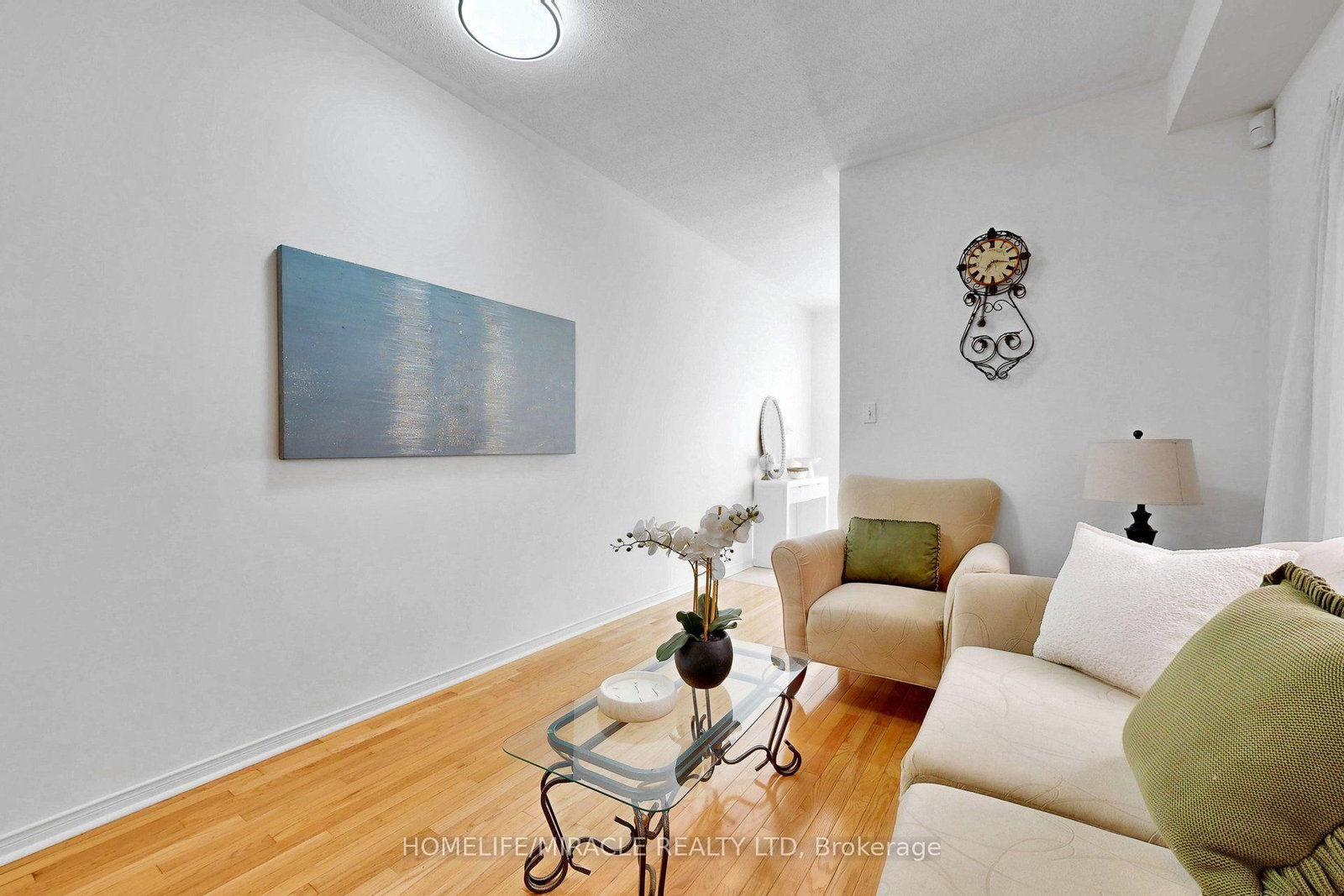 3852 Brinwood Gate • Mississauga, ON photo 8