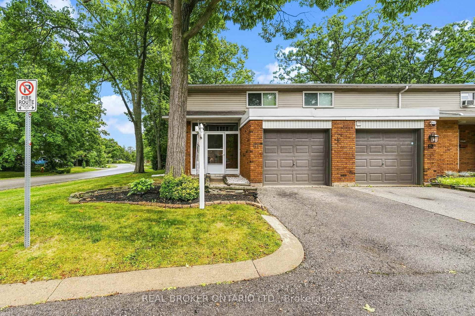 1270 Gainsborough Drive • #61 • Oakville, ON photo 1