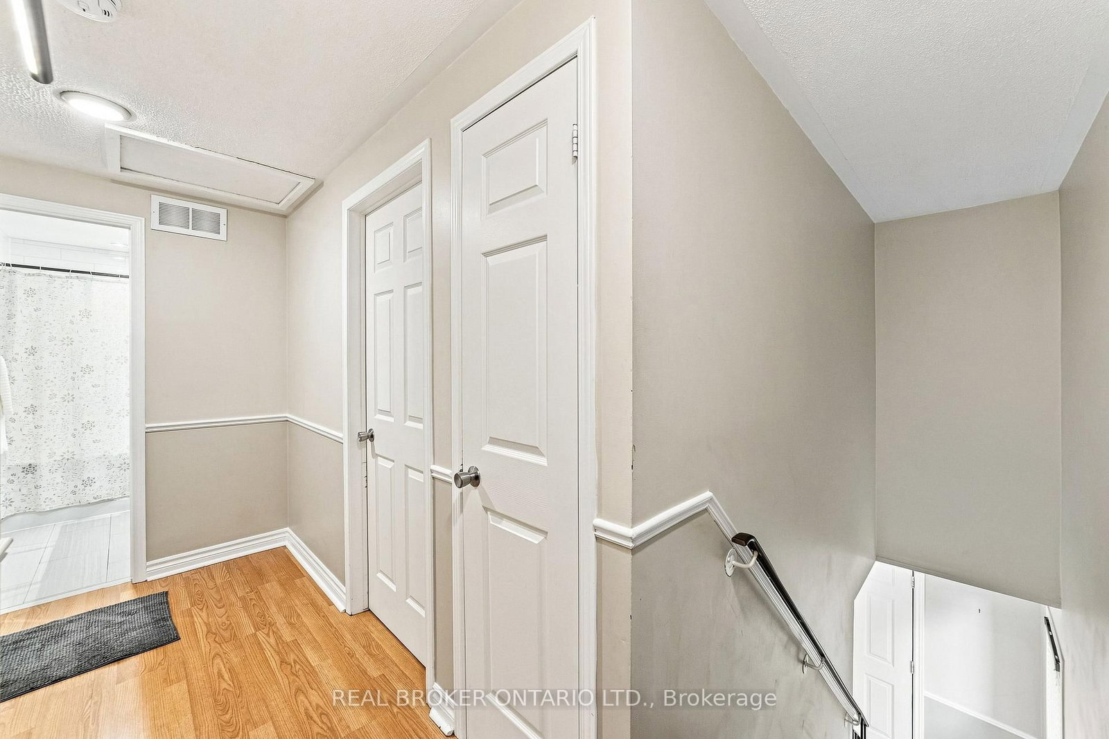 1270 Gainsborough Drive • #61 • Oakville, ON photo 11
