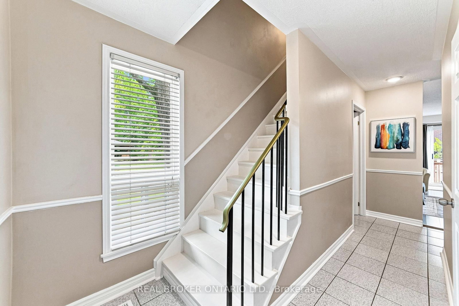 1270 Gainsborough Drive • #61 • Oakville, ON photo 4