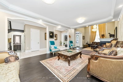 8 Adrian Brampton,ON L6X 5M6 — Photo 13
